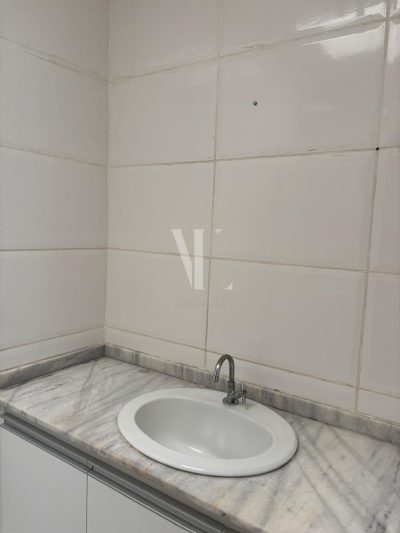 CASA 3 QUARTOS SENDO UMA SUITE PROX A APAE BAURU