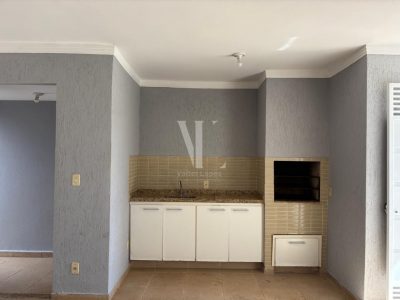 CASA 3 QUARTOS SENDO UMA SUITE PROX A APAE BAURU