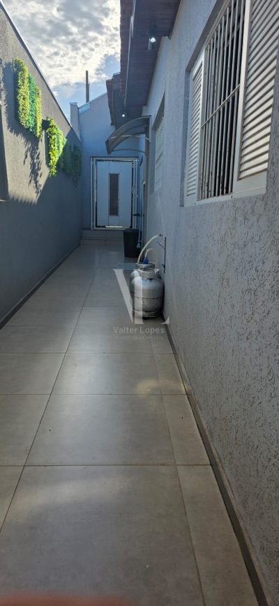 CASA COM 03 DORMITÓRIOS SENDO 01 SUITE VILA SOUTO