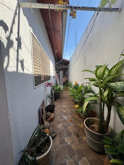CASA 3 DORMITORIOS COM SUÍTE - VENDA NO GEISEL - BAURU-SP